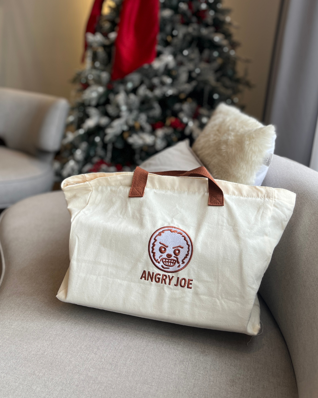 Everyday canvas tote bag – front view