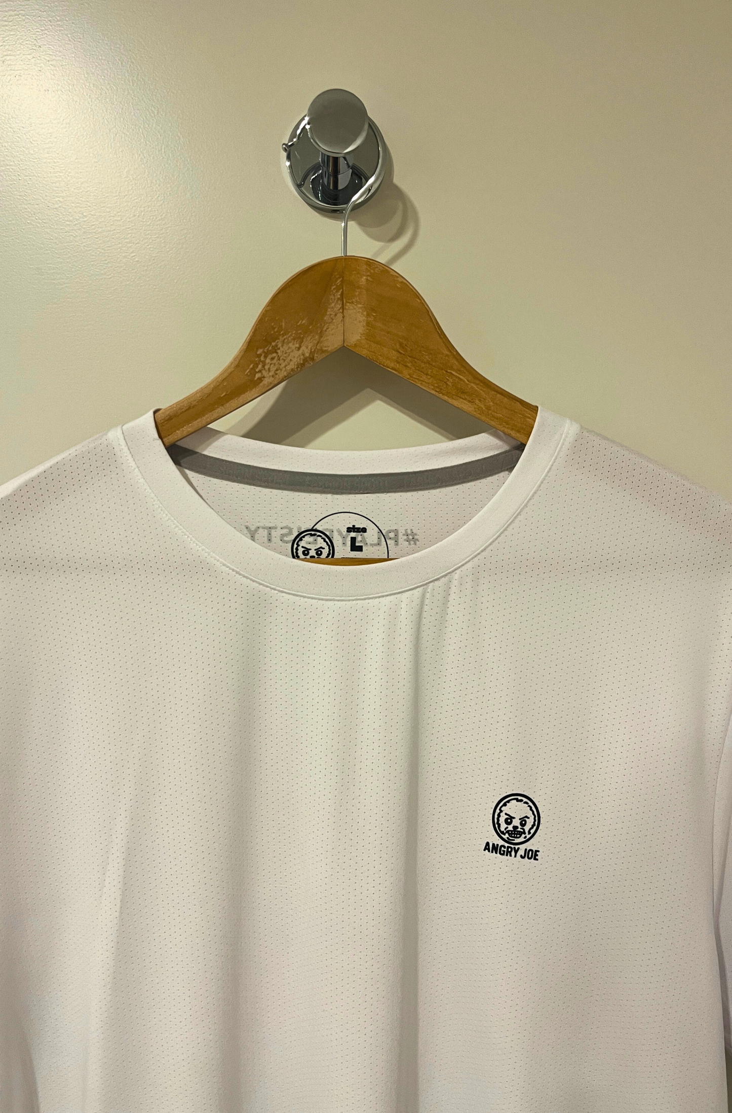 Men’s Apex white padel T-shirt – front view zoomed