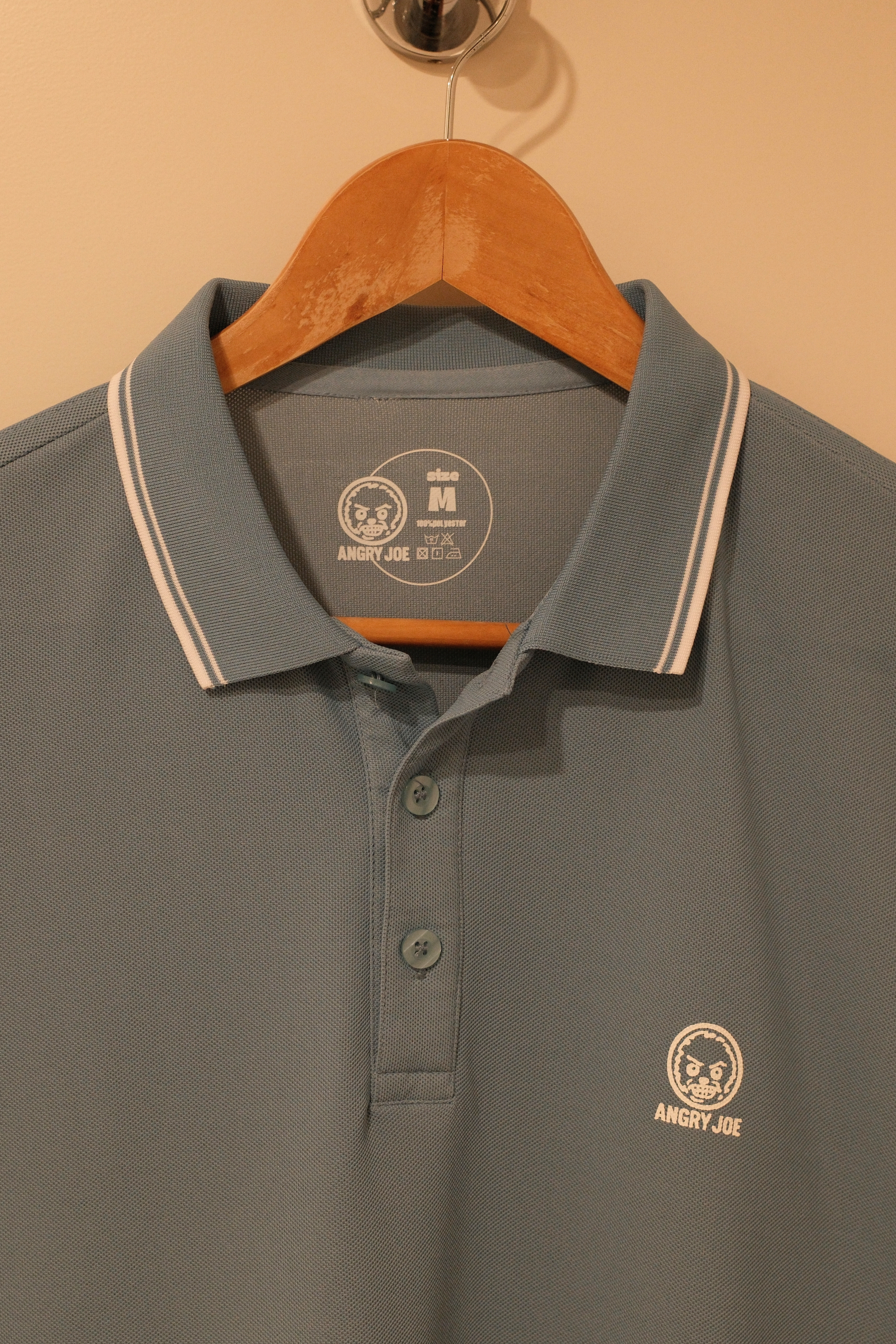Vantage Men’s sky blue padel polo shirt – front view zoomed