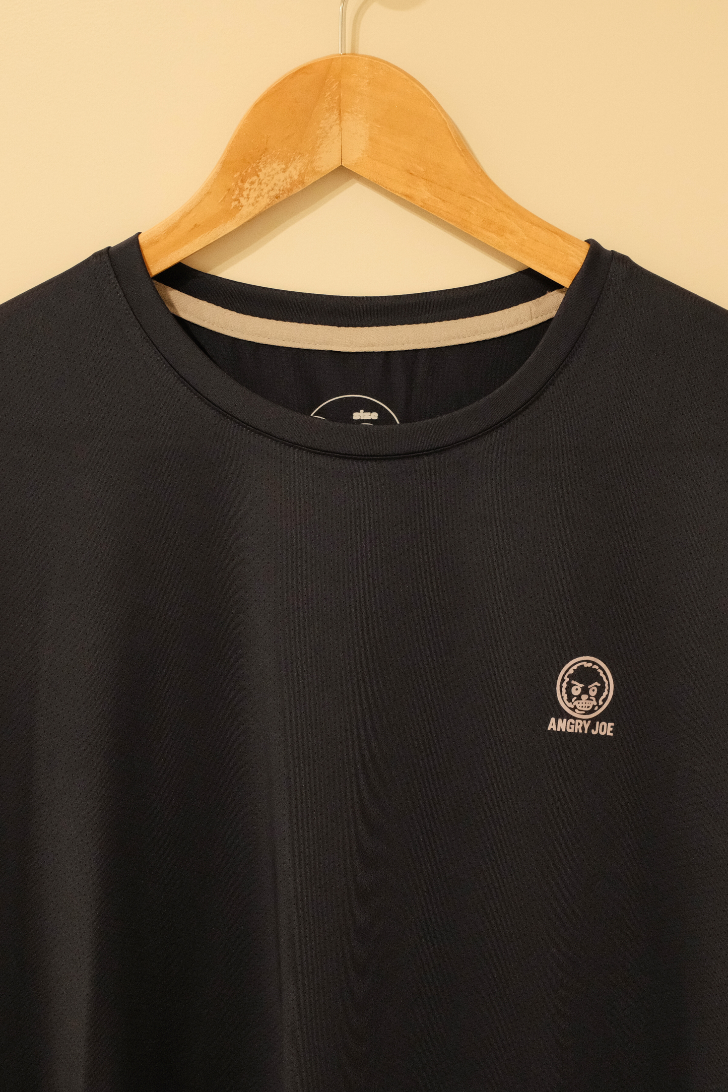 Men’s Apex navy blue padel T-shirt – front view zoomed