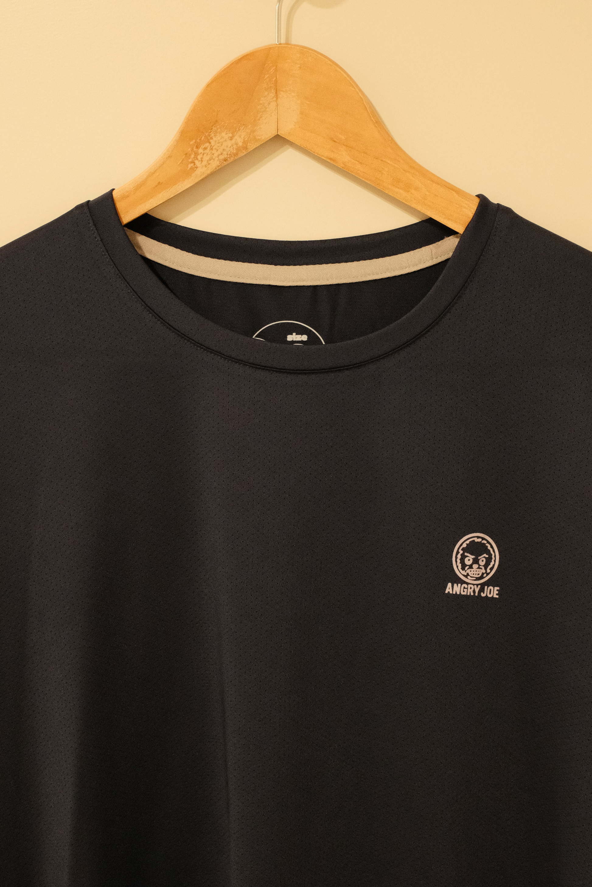 Men’s Apex navy blue padel T-shirt – front view zoomed