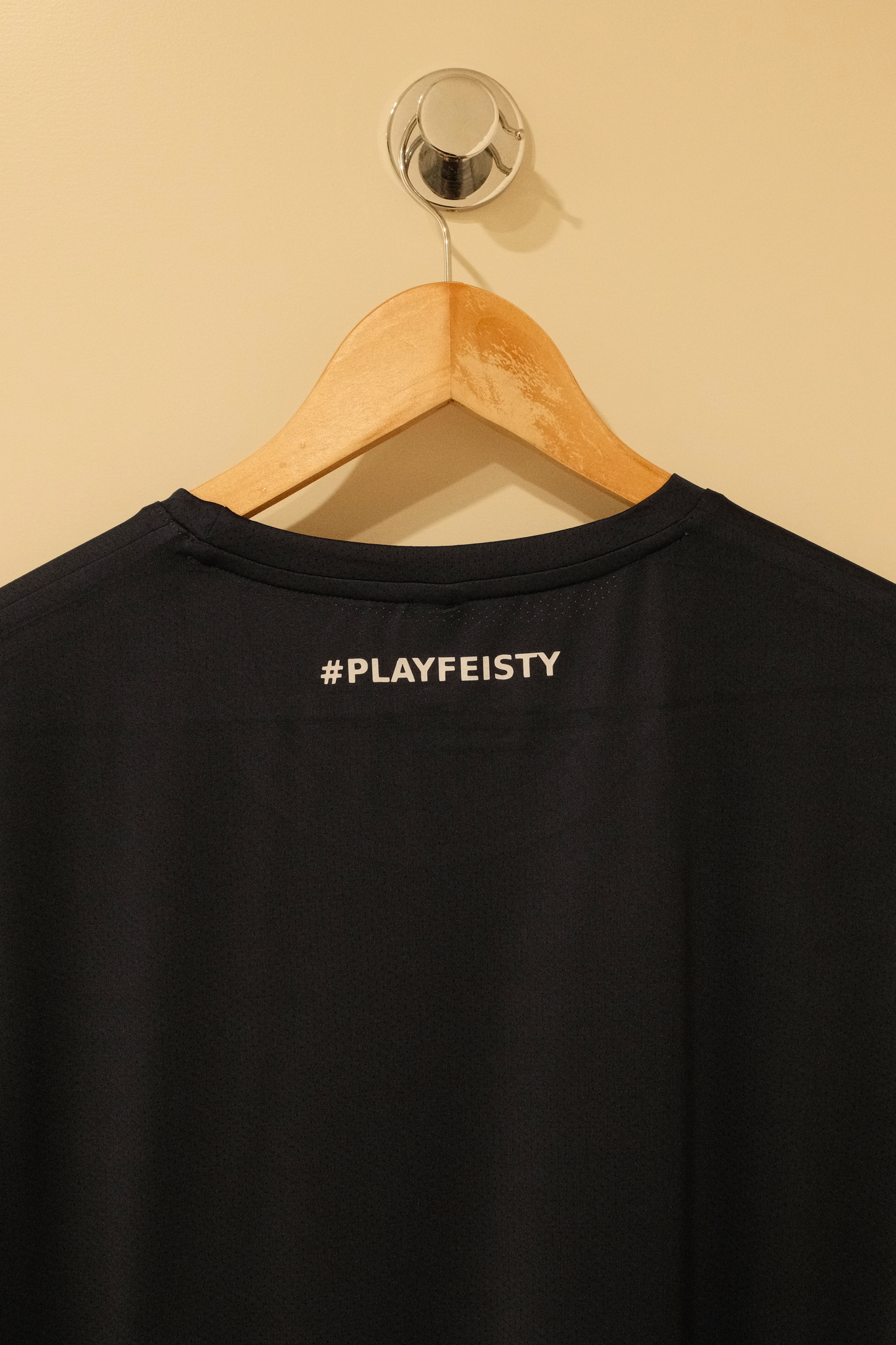 Men’s Apex navy blue padel T-shirt – back view zoomed