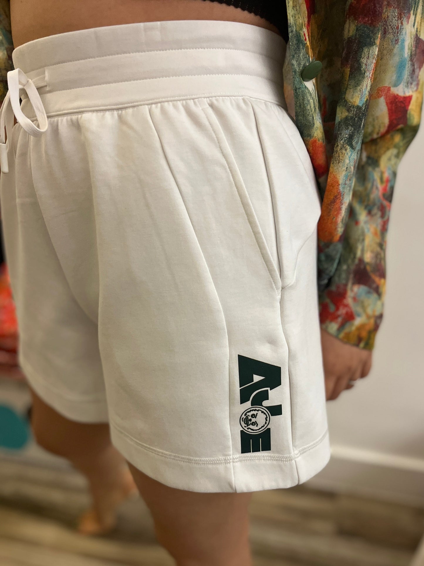 Unisex padel sport shorts – real view